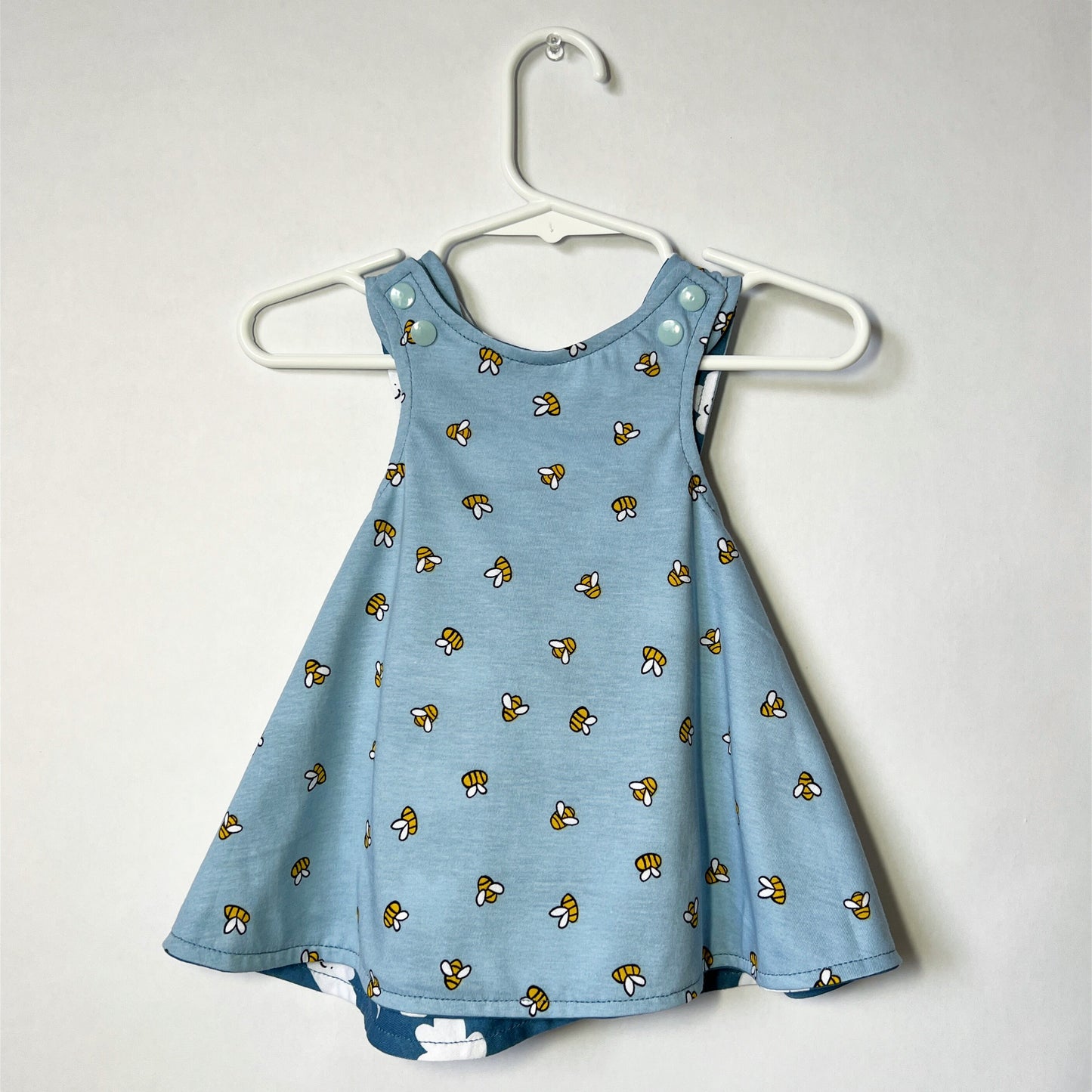 Reversible cotton dress “Clouds and Bees”