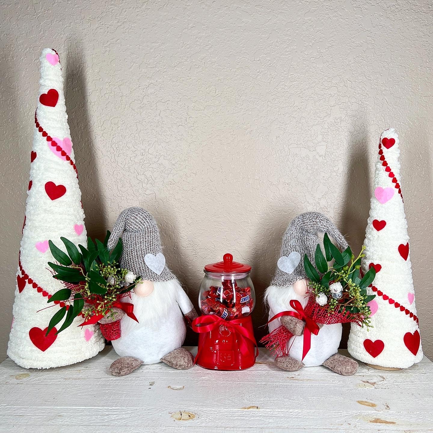 Valentine’s Day yarn trees