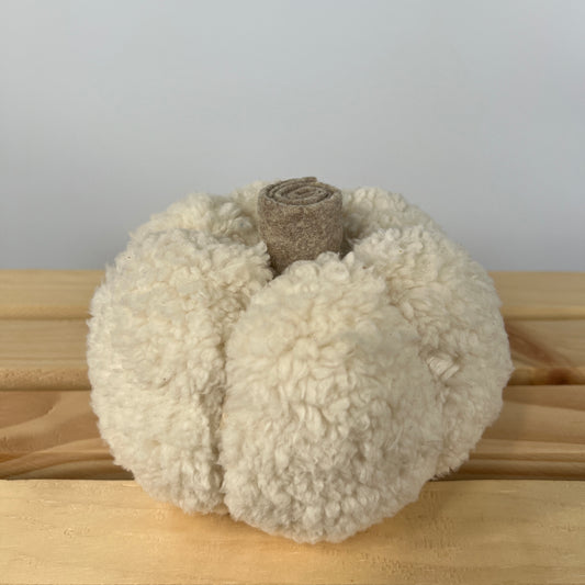 Sherpa pumpkins in ivory color