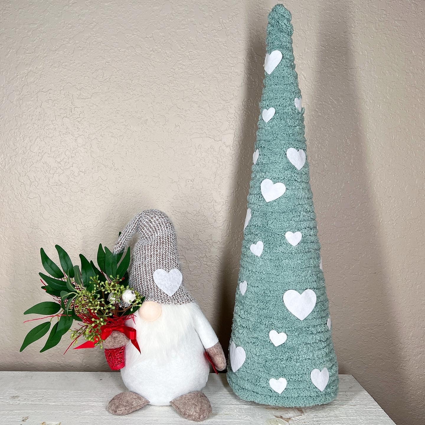 Blue Valentine’s Day yarn tree