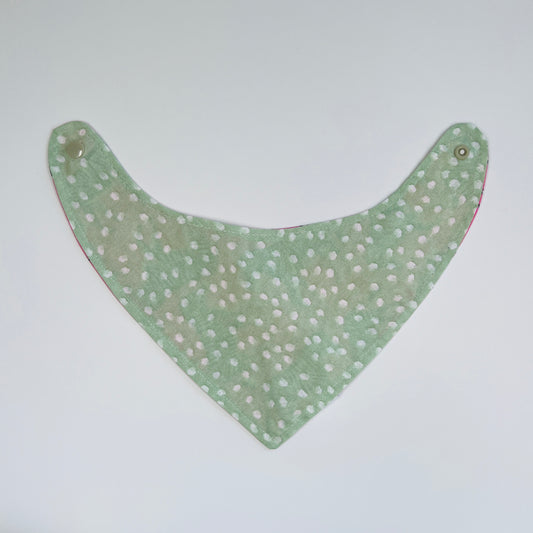 Reversible Bandana Bib "Polka Dots"
