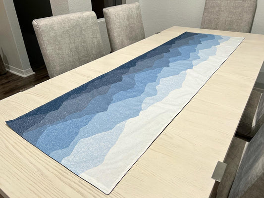 Table runner "Mountains"