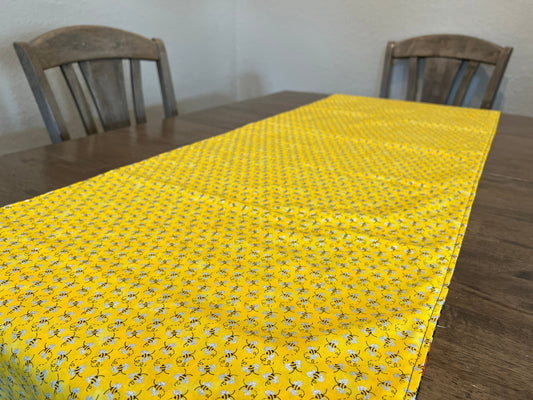 Table runner "Bees"