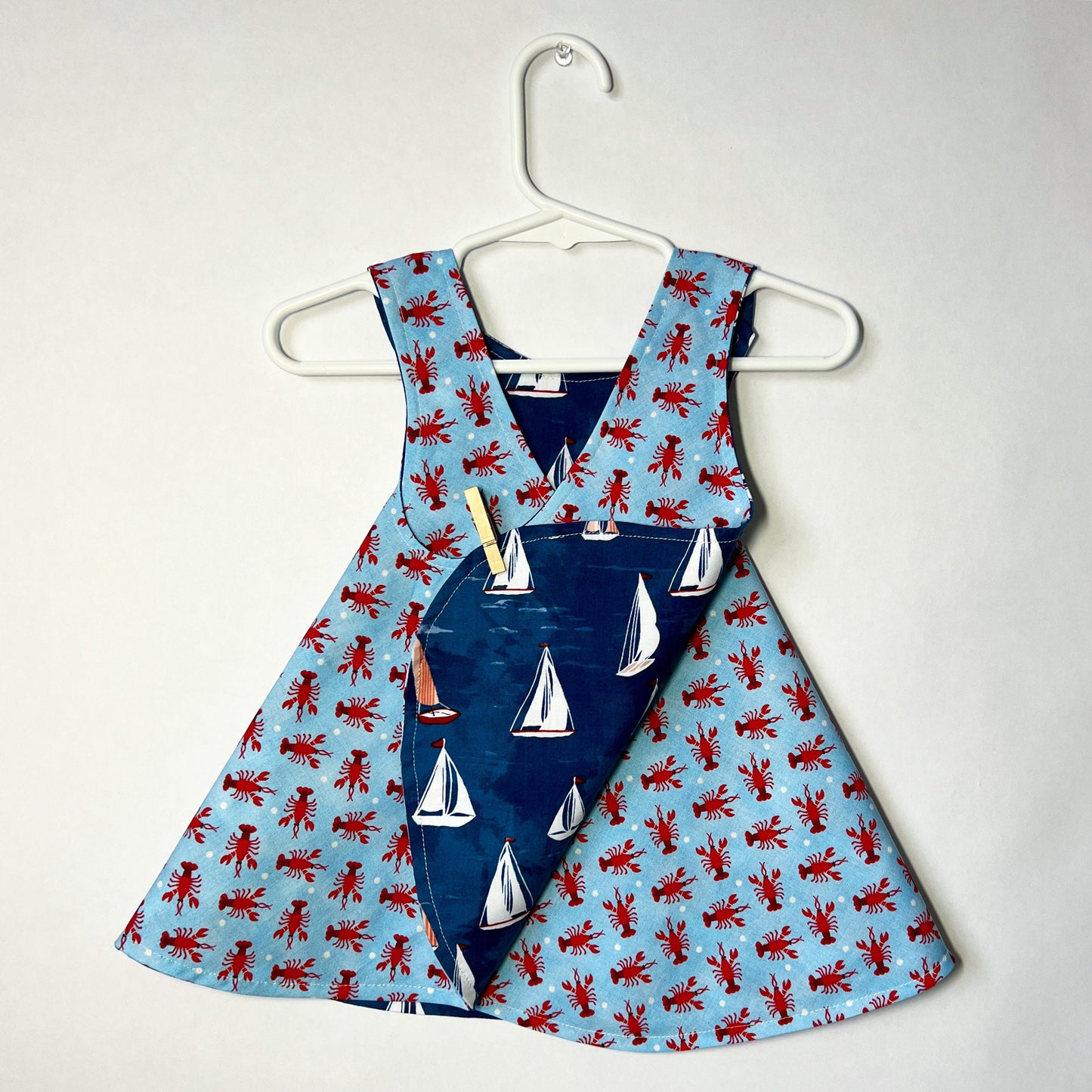 Reversible cotton dress “Lobster and Sailboats”