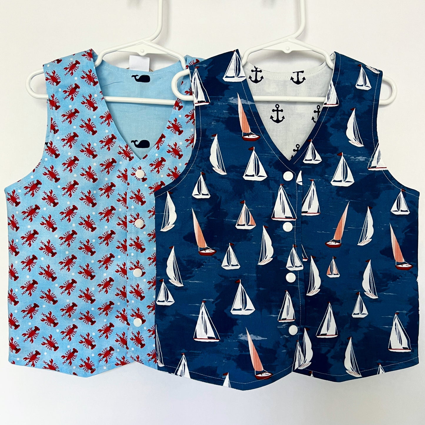 Kids reversible vest “Boats and Anchors”